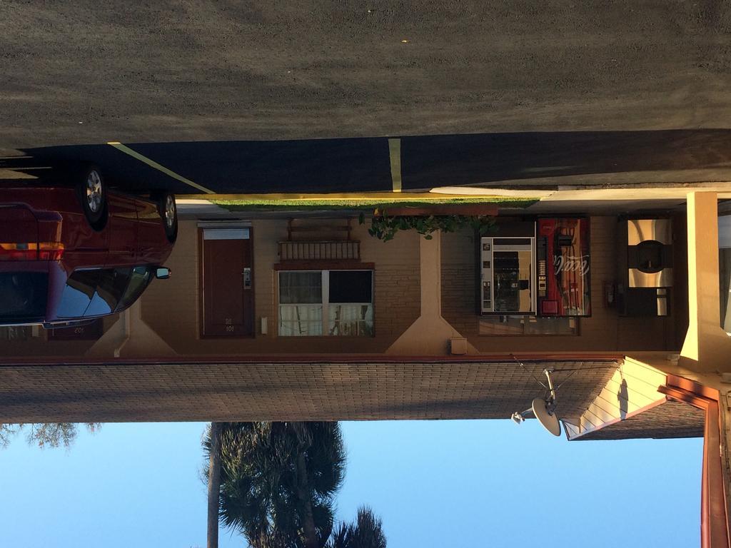 Shangri La Motel Ocala Eksteriør bilde